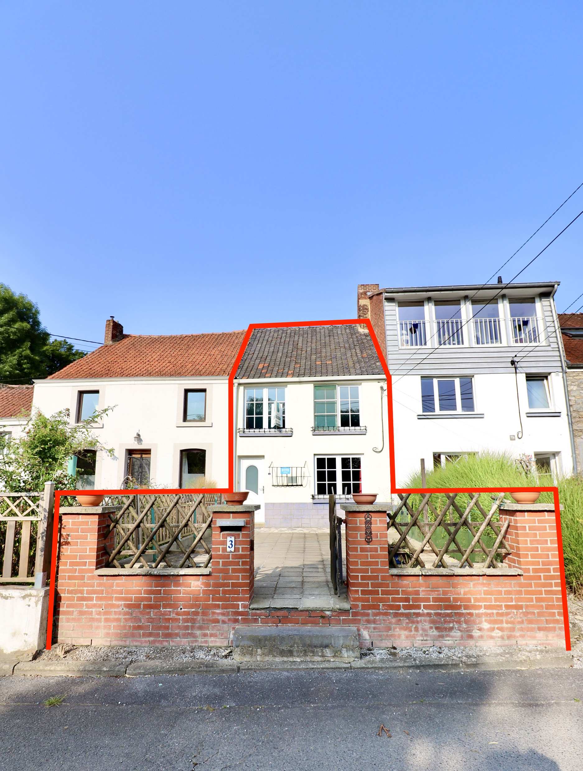 Maison 3 chambres avec dépendance