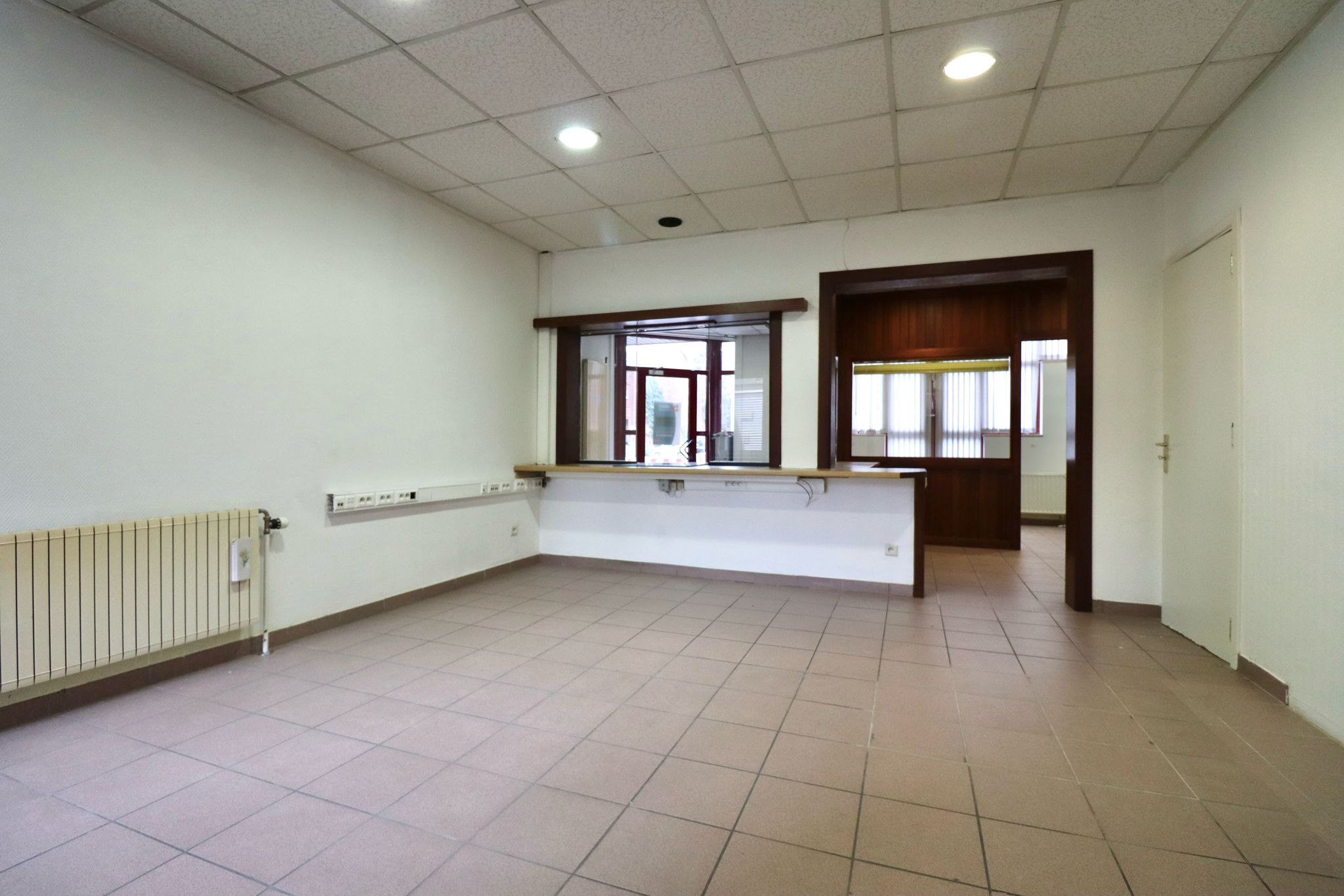 Bureaux/commerce de +- 85m2