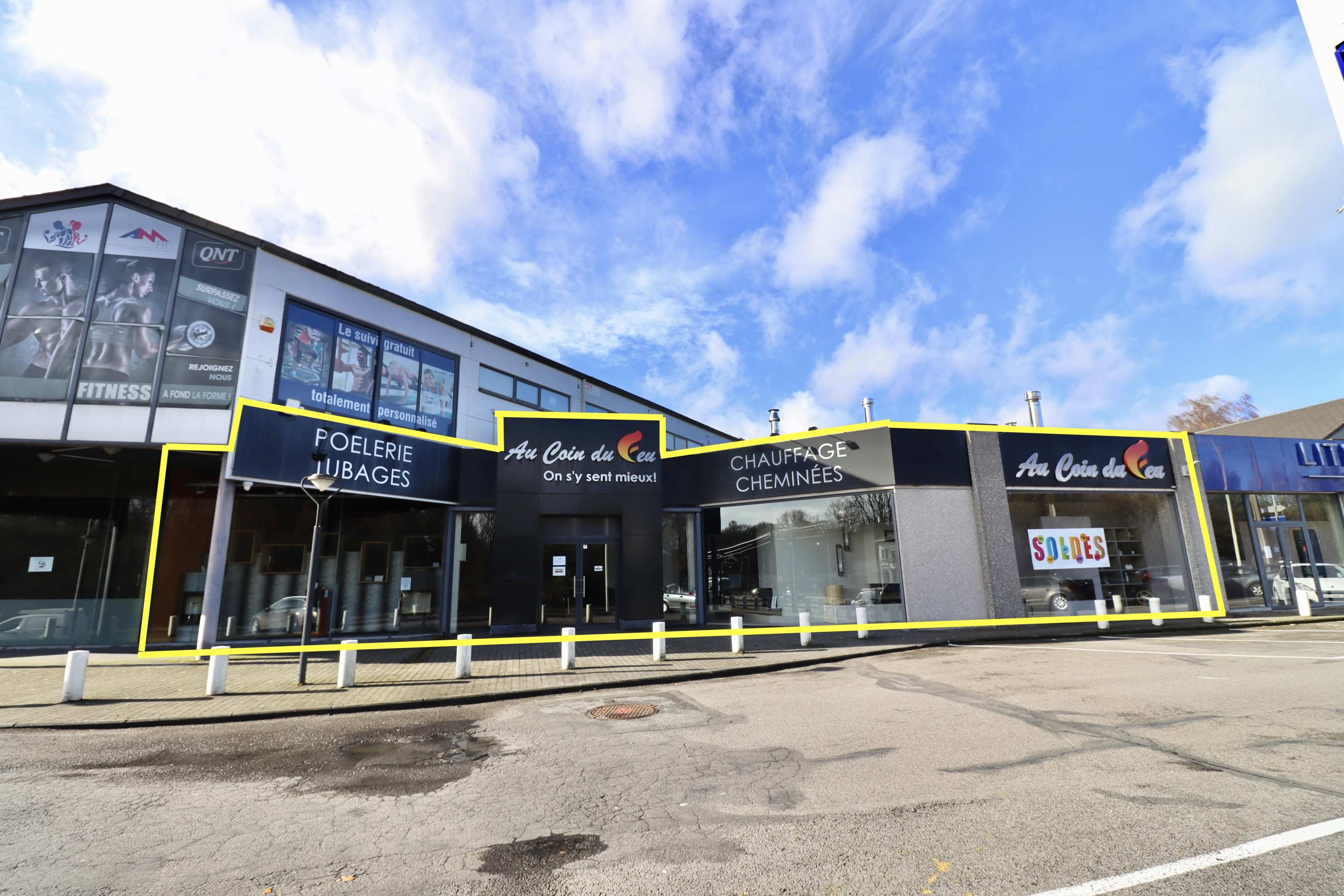 Surface commerciale 604m²